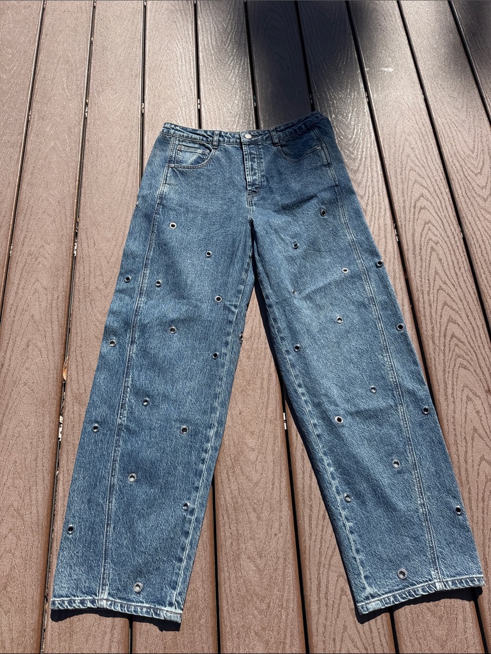 Habitual Eve Long Grommet Wide Leg Jeans Blue Denim NWOT